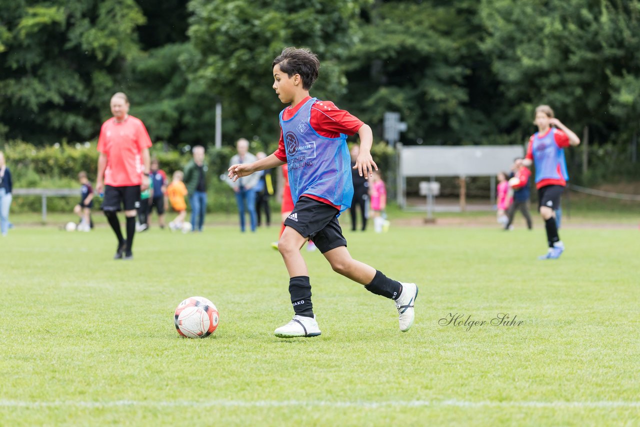 Bild 567 - Loewinnen Cup